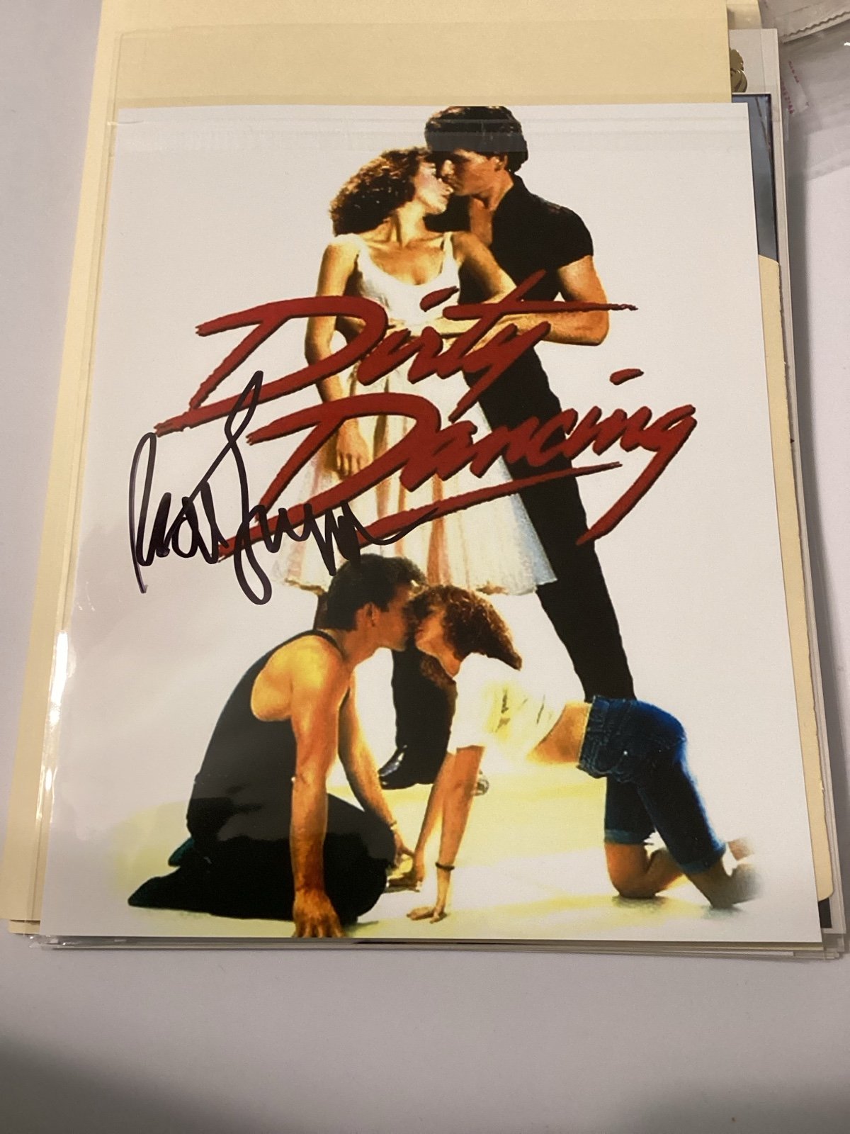 PATRICK SWAYZE SIGNED AUTHENTIC AUTOGRAPHED 8x10 PHOTO WITH COA DIRTY DANCING!!
