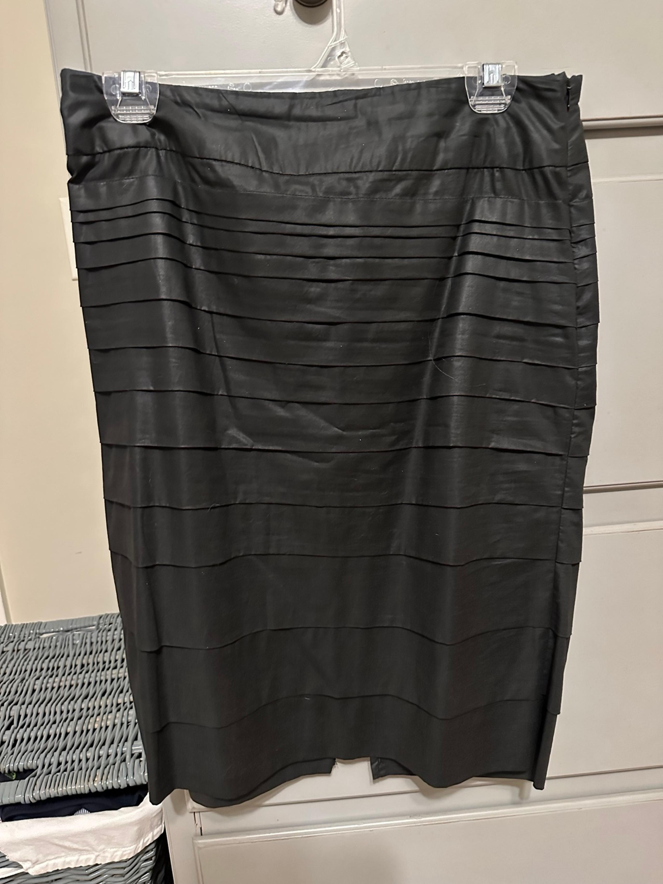 Kenar Skirt