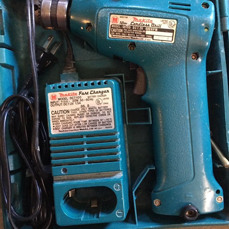 Makita drill cordless