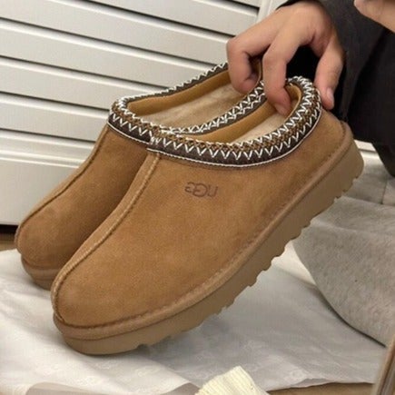 NEW Women‘s Tasman chestnut slippers size 39