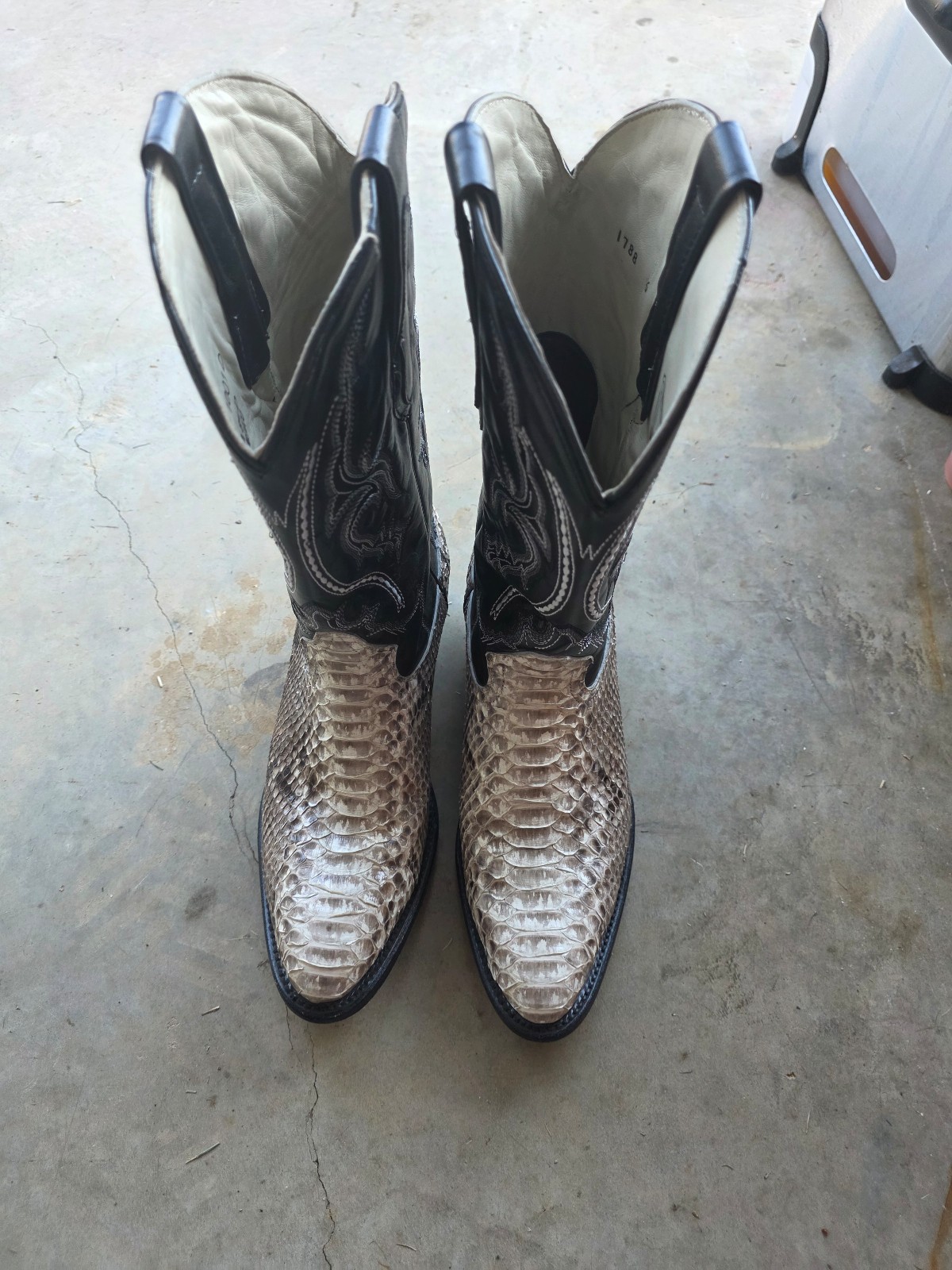 Cowboy Boots size 8.5