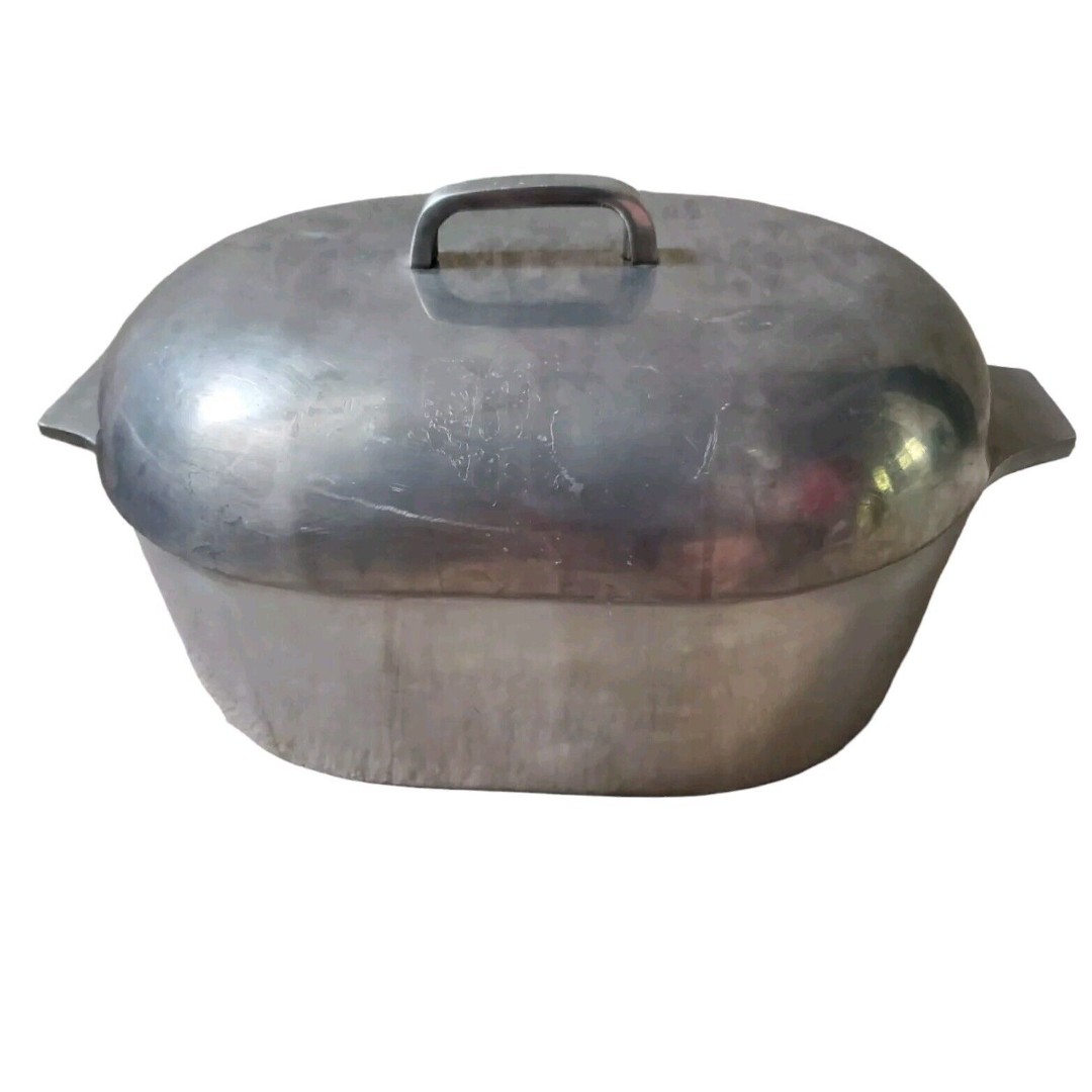 Vintage Foreverware Cast Aluminum Roaster w Inner Trivet Silver Tone Large Size