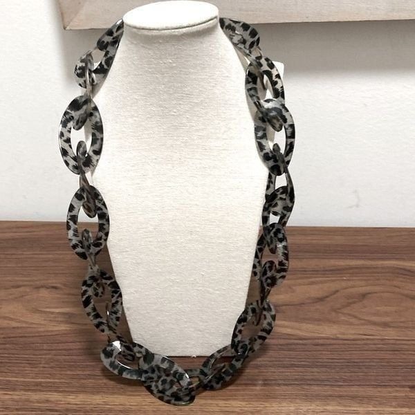 Kenneth Jay Lane Signed Leopard Print Lucite Large Link 30 in. Necklace.