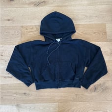 Tna - Cozy Fleece Cropped Zip Front Hoodie in Black