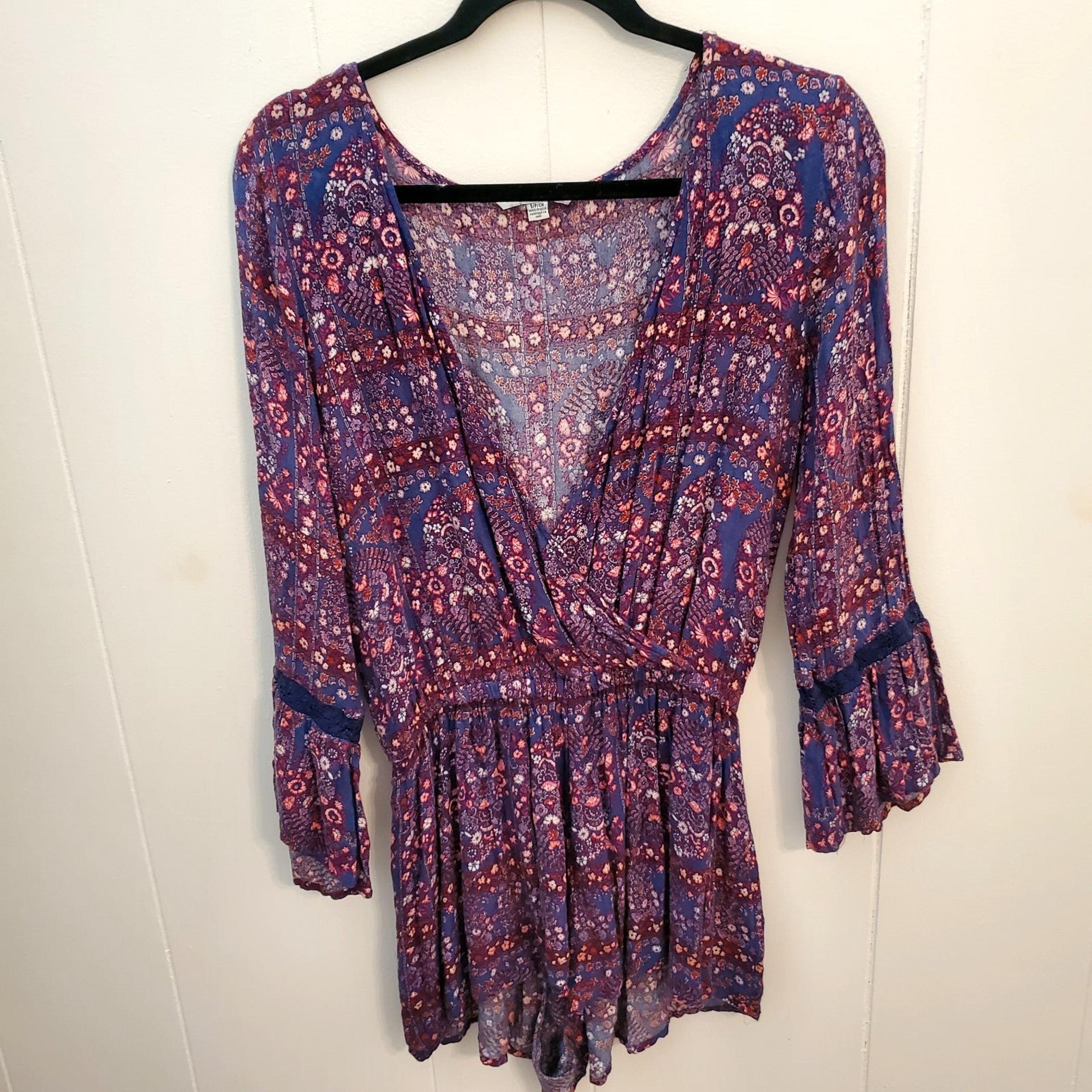 American Eagle Vintage Purple Floral Onsie Romper Short Deep V Long Sleeve Small