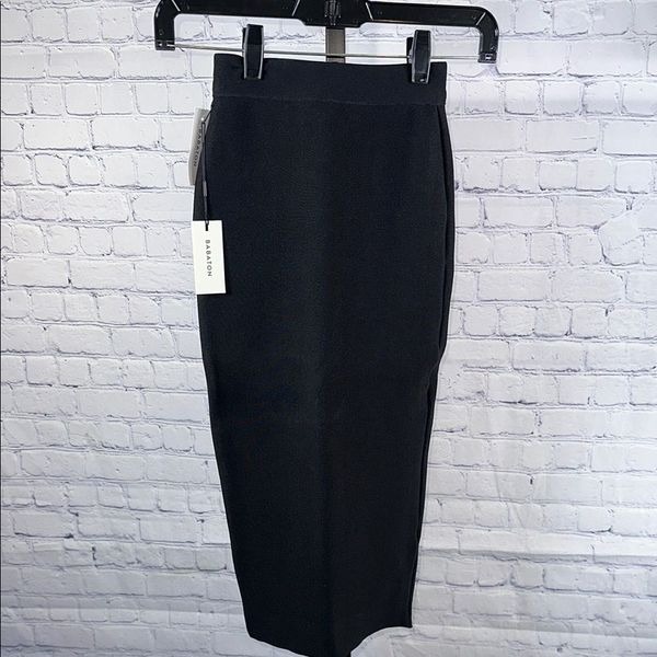 Babaton by Aritzia Damon Skirt Size XXS NWT