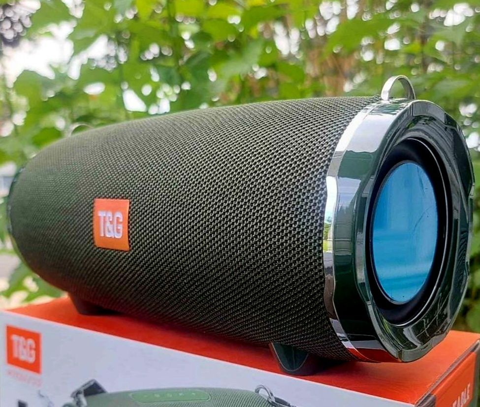 Loud portable wireless Bluetooth speaker USB rechargeable