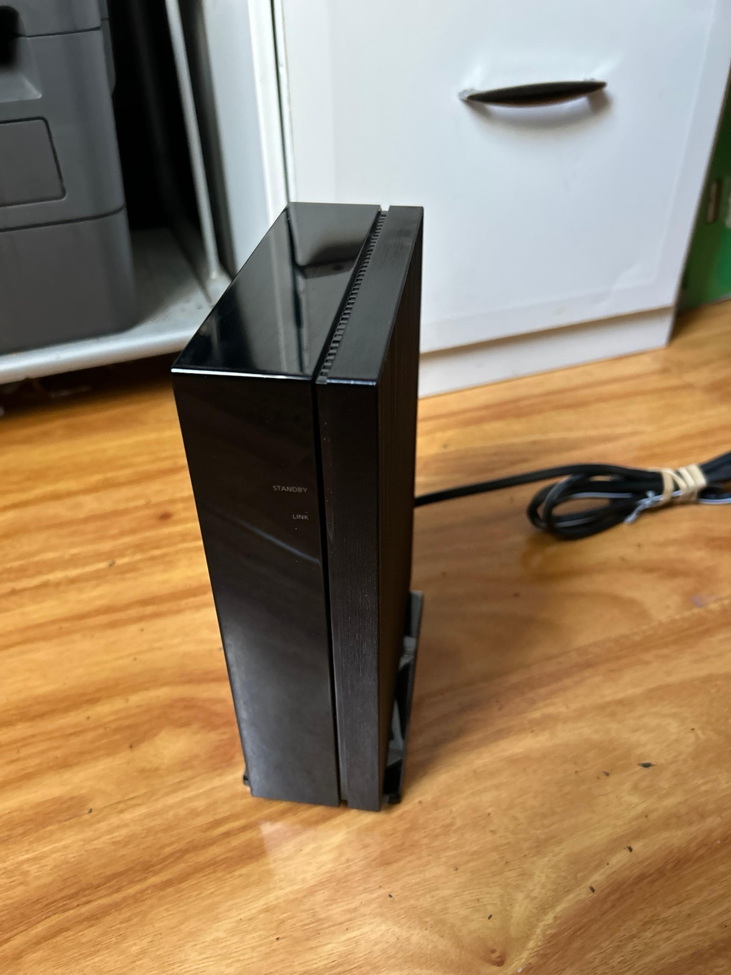 Samsung HEUZ SWA-5000 Wireless Speaker Receiver - Base Unit Only