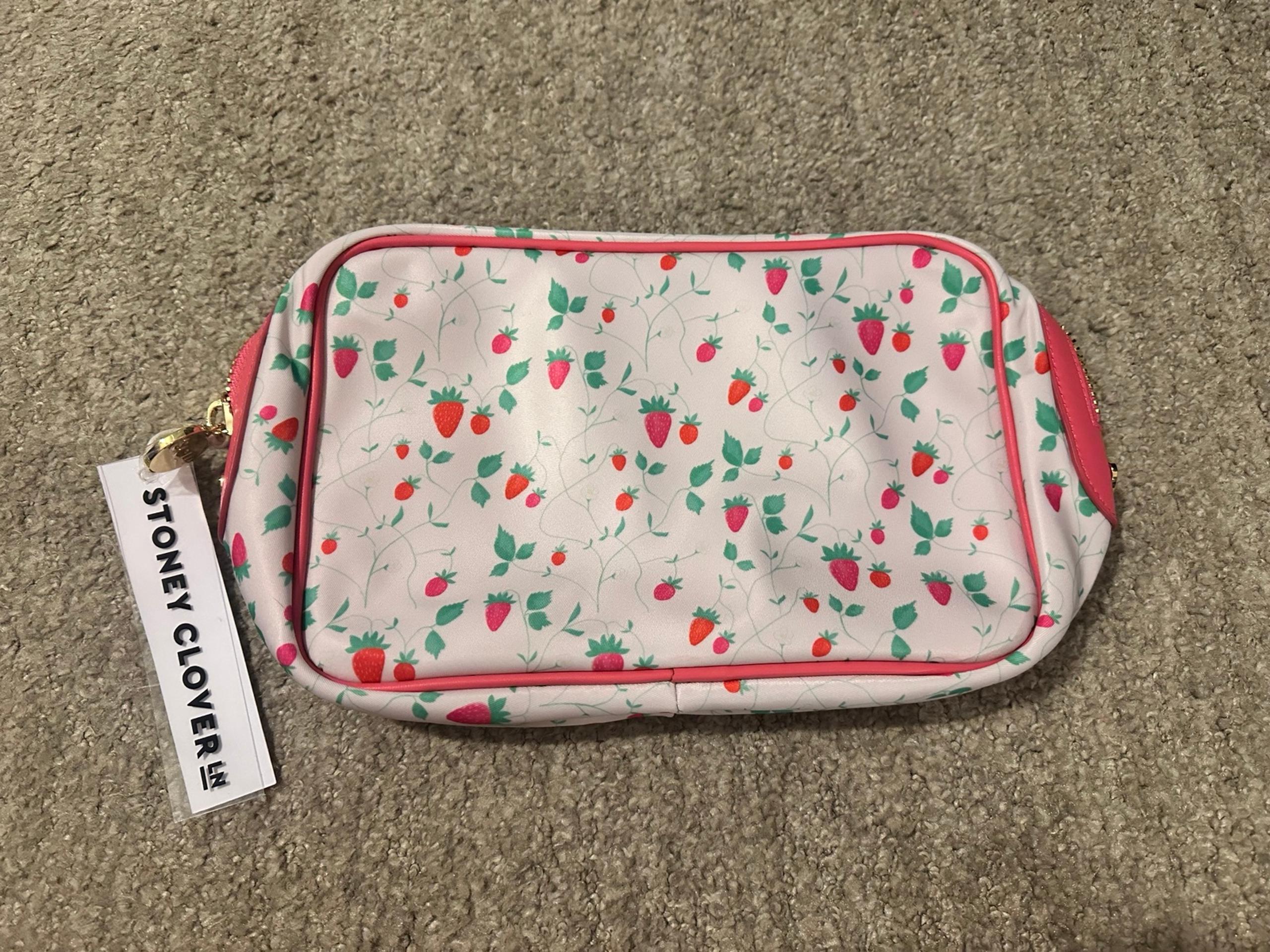 Stoney Clover Land Medium Pouch Strawberry Fields