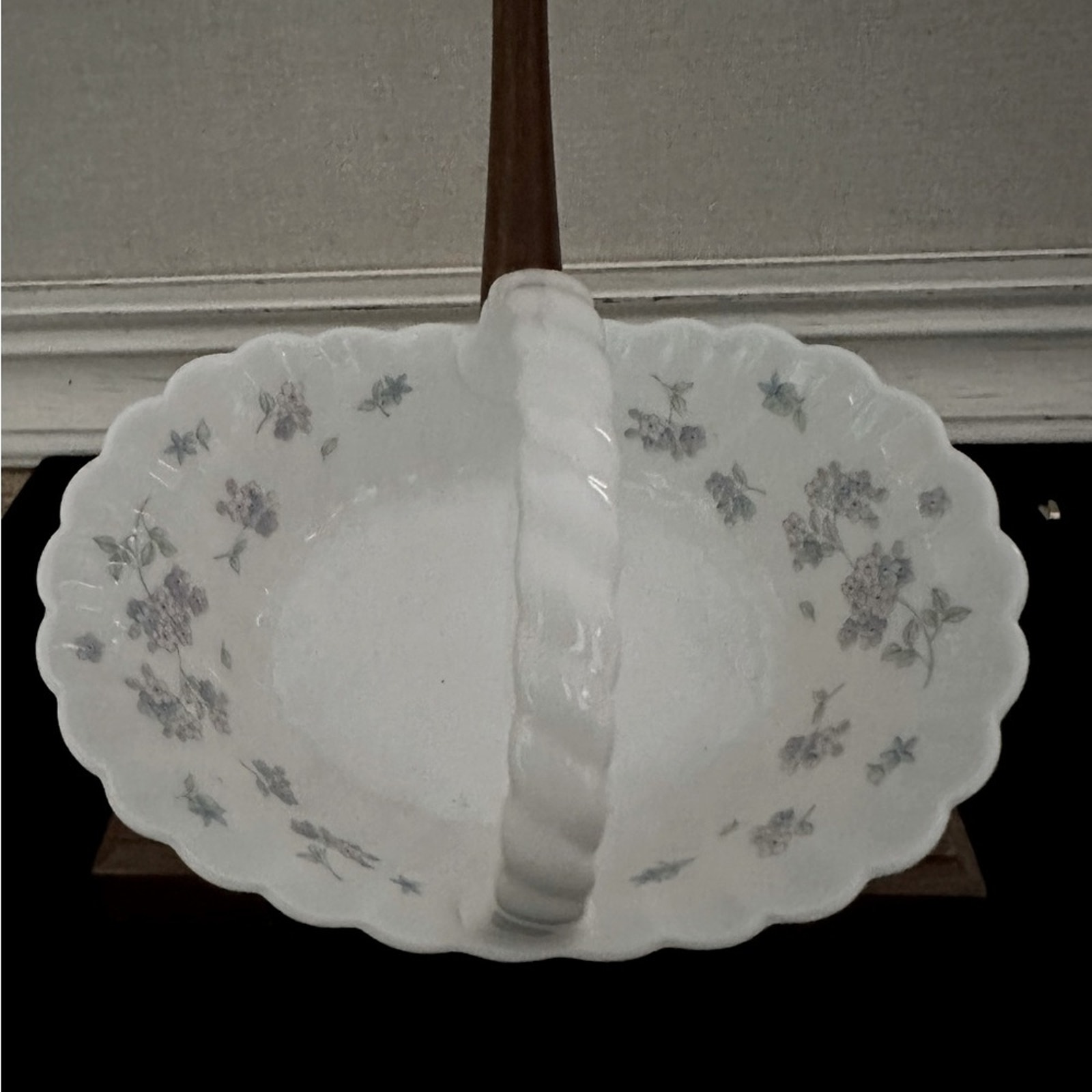 Vintage Wedgwood China April Showers basket w handle