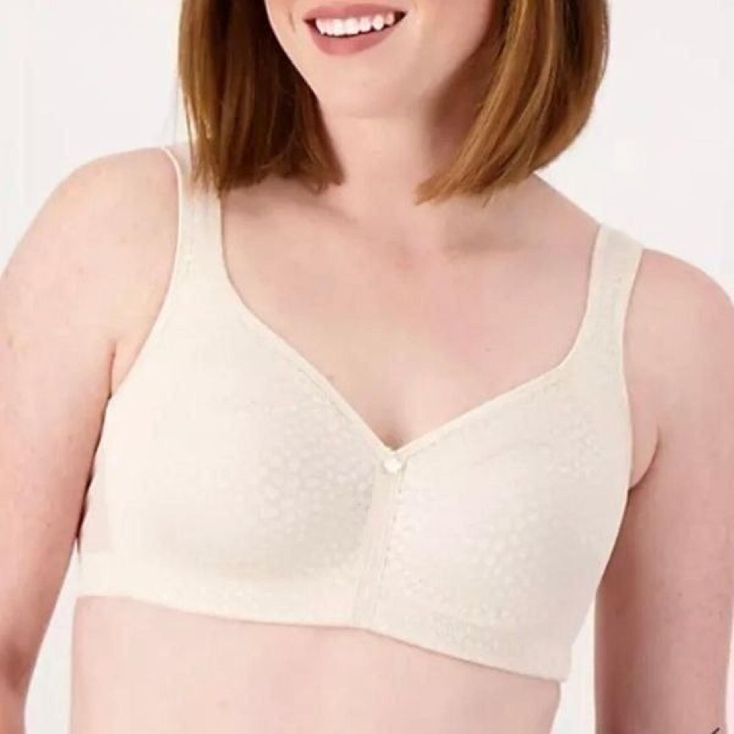 Breezies Wirefree Diamond Shimmer Unlined Support Bra Champagne 42DD
