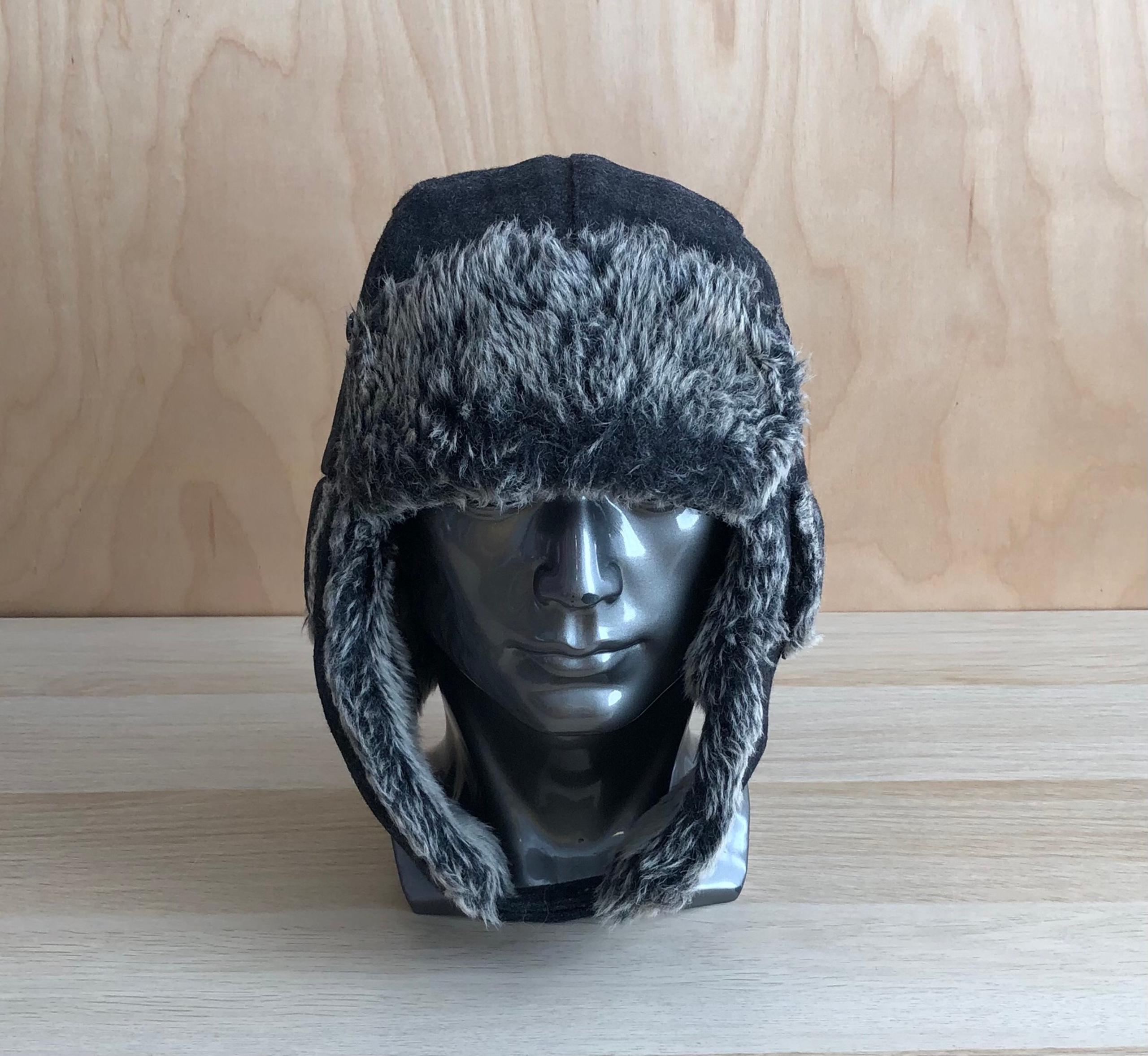 Dockers Winter Trapper Hat Mens Size S/M.
