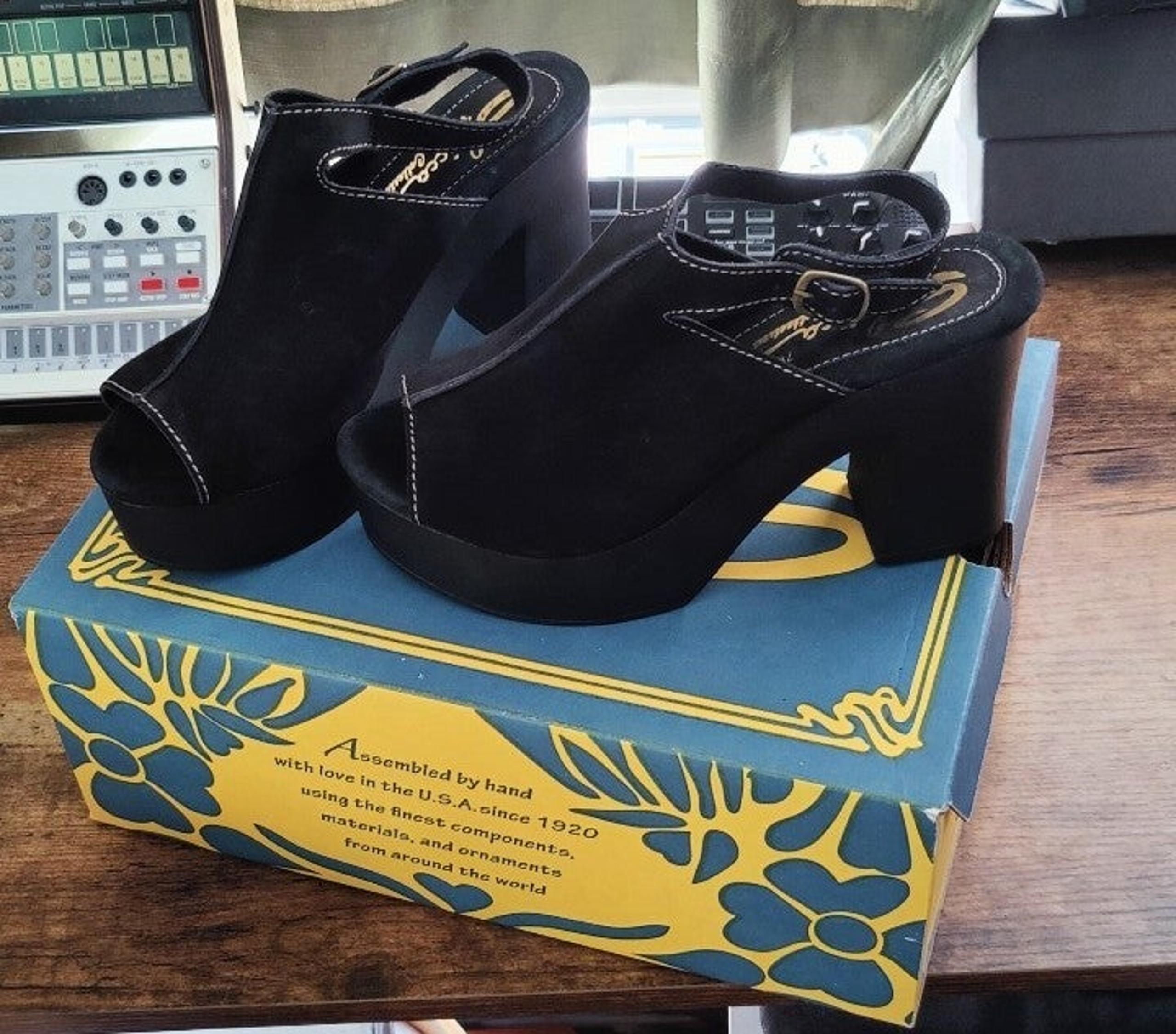 Sbicca Mika Platform Sandals, Black, 7M