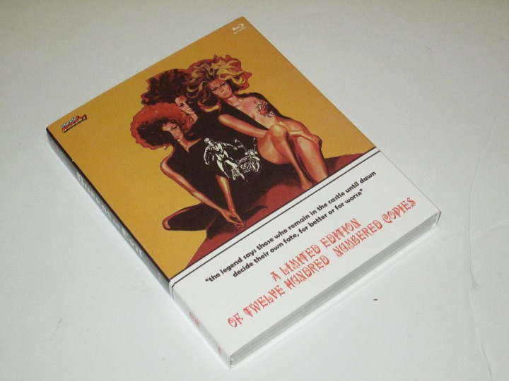 Queens of Evil Blu-Ray Limited Edition Mondo Macabro RARE OOP