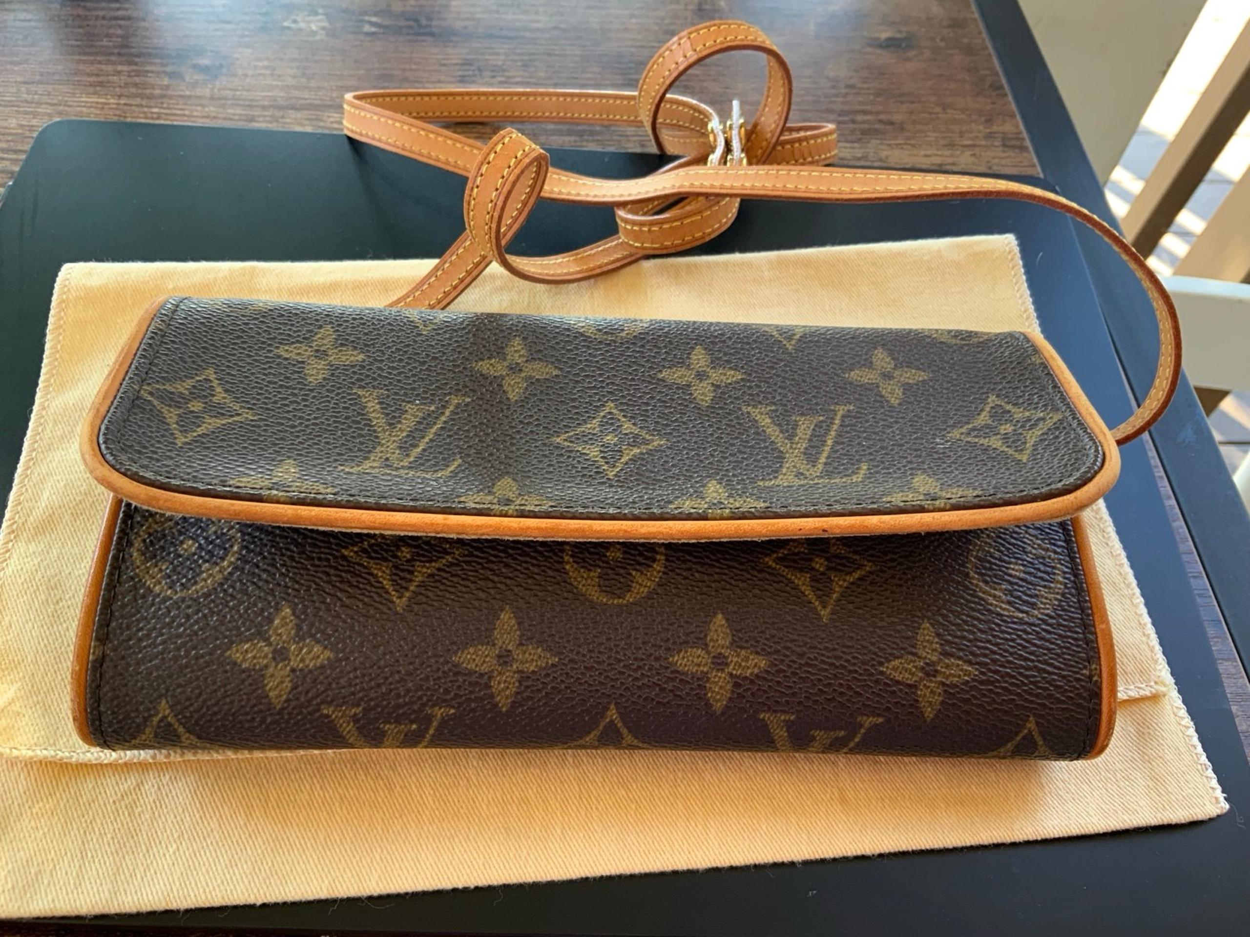 LOUIS VUITTON Pochette Twin PM Shoulder Bag