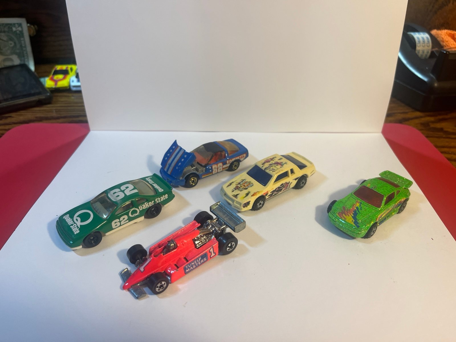 Lot of 5 vintage Hot Wheels