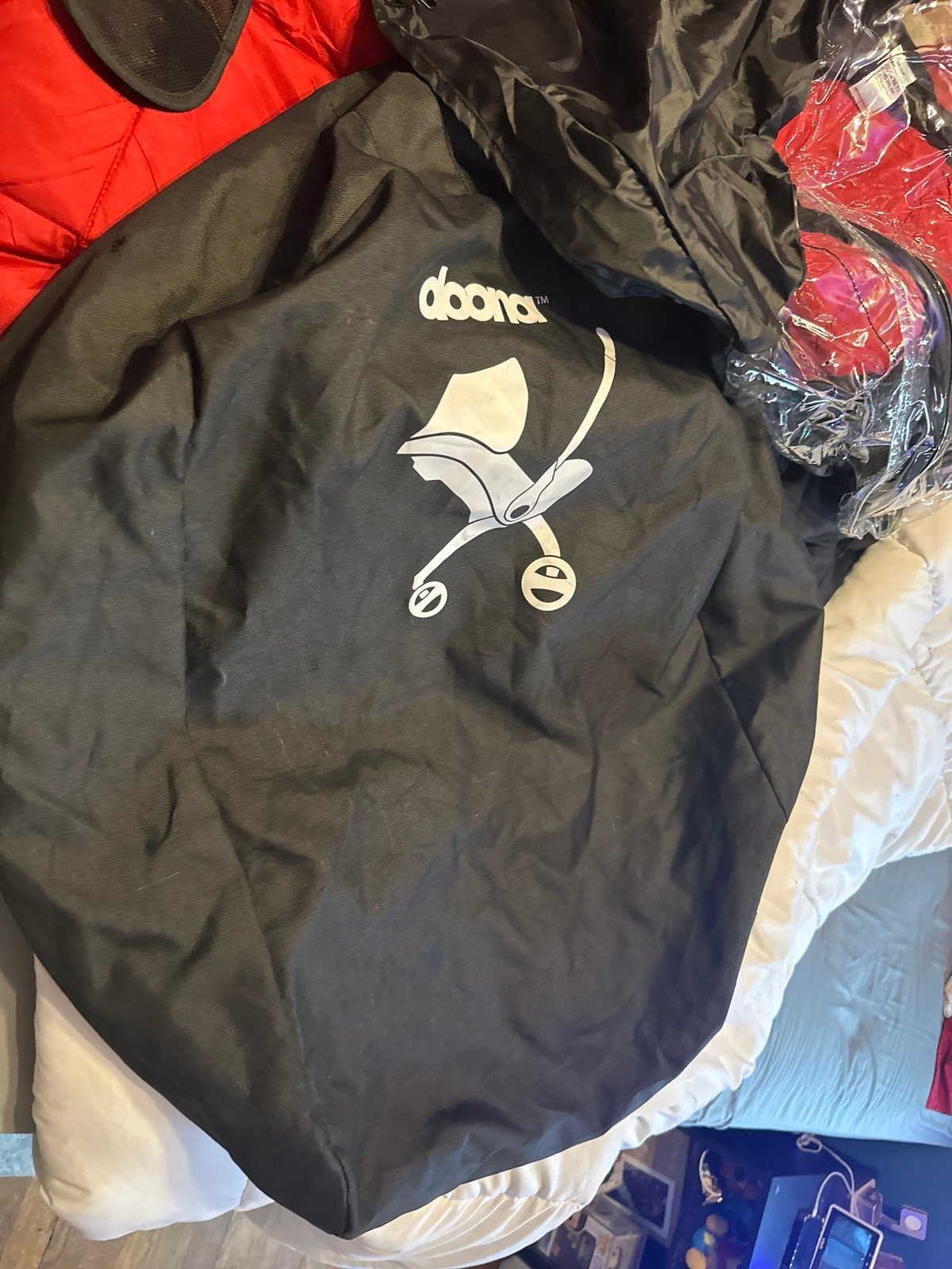 Donna cover for seat and travel along with sun shade