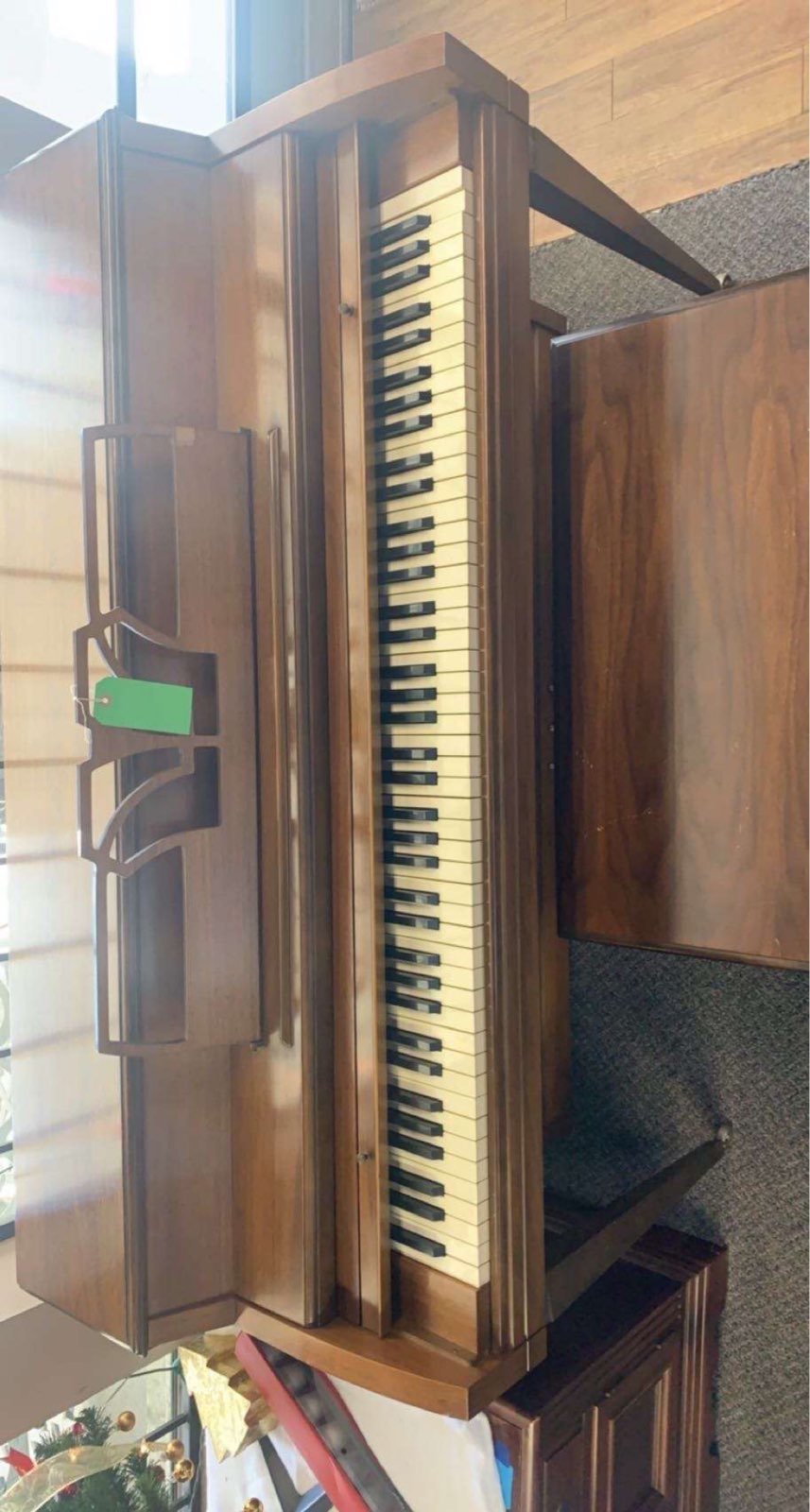 Full piano