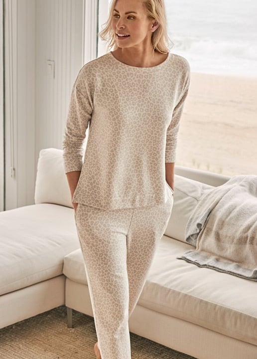 NWT Tommy Bahama Spots Of Dots Island Soft® Jogger