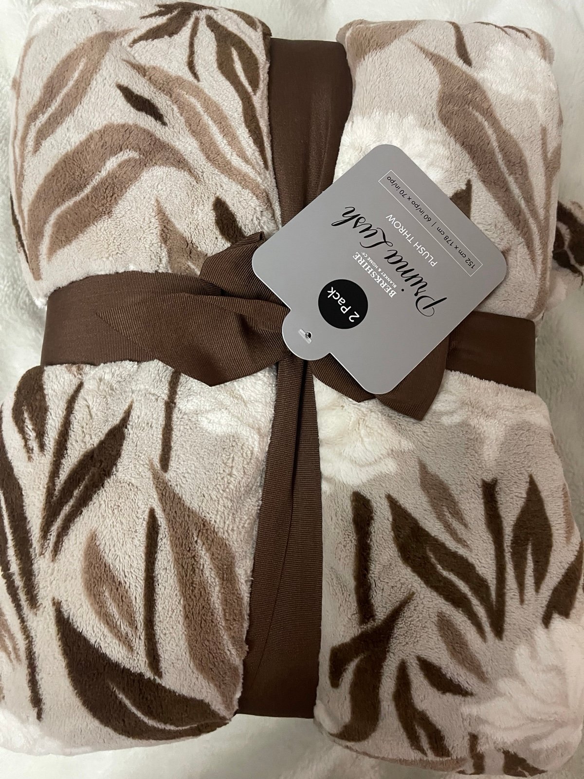 Brand New Two Pack Berkshire Blanket and Co Plush Throw
