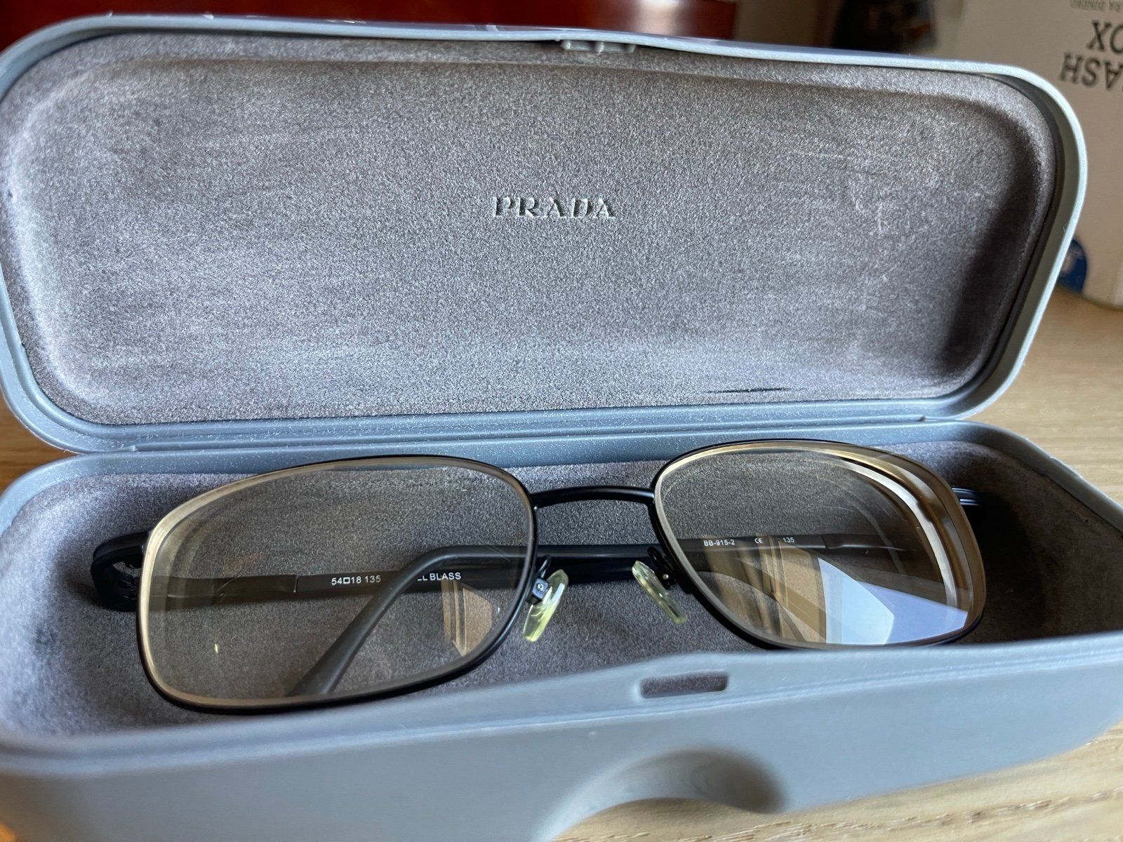 Vintage Bill Blass BB-915-2 Black oval glasses