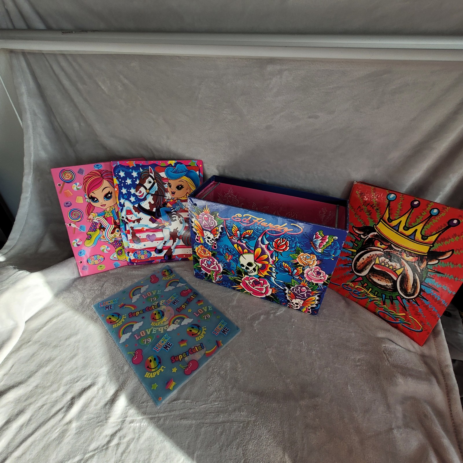 Lisa Frank Stationary Bundle File Organzier, 3 Paper Folders, Binder, Plastic