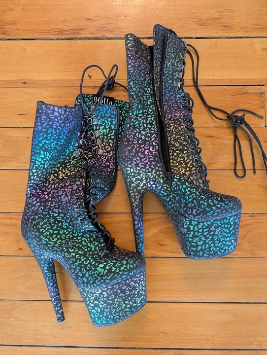 Hella Heels 7 Heel Boots