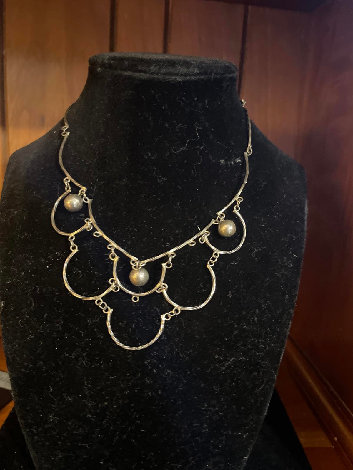 Elegant Silver 925 Necklace with Beaded Accents