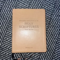 New World Translation of the Holy Scriptures: Study Edition