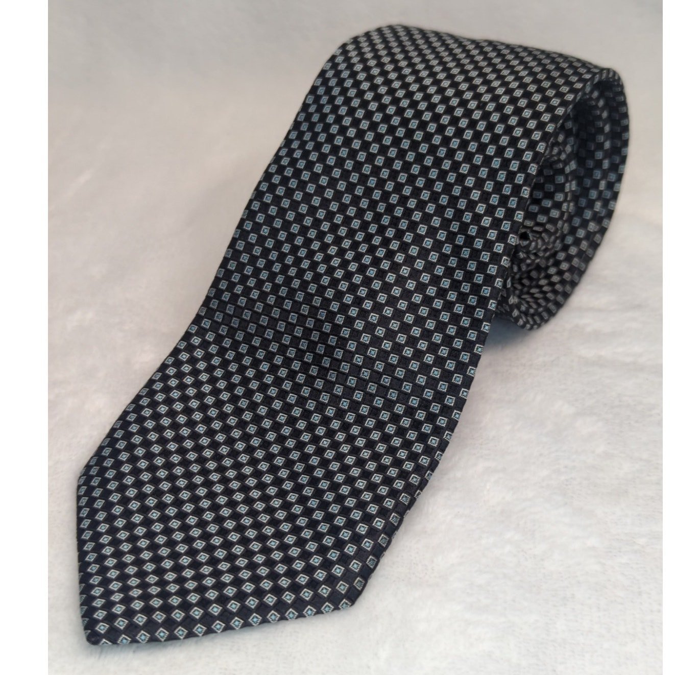 Donald J Trump Neck Tie 100% Silk Blue Black Geometric Signature Collection Work