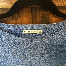 Item photo preview #3