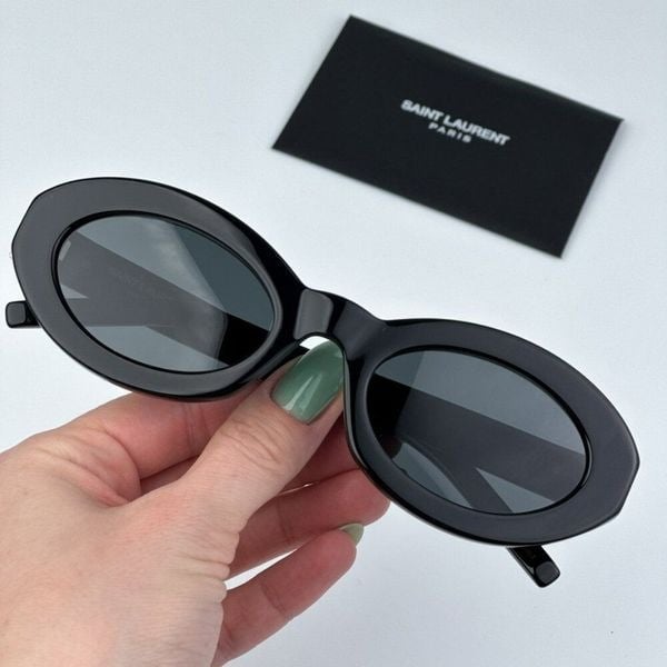 Saint Laurent SLM136 001 BRAND NEW Sunglasses Black Oval Women