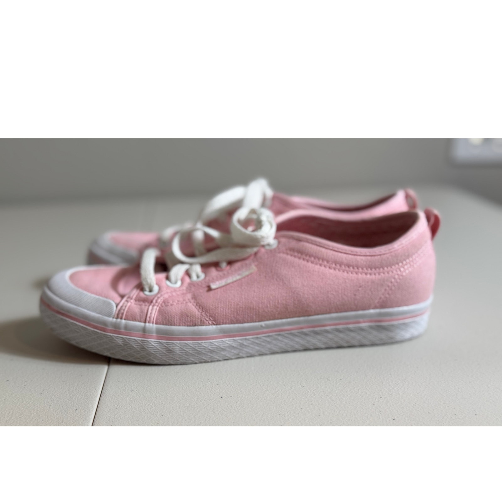 Adidas pink Honey low top sneakers Sz 8.5