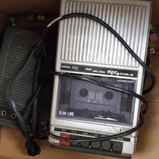 Cassette tape recorder