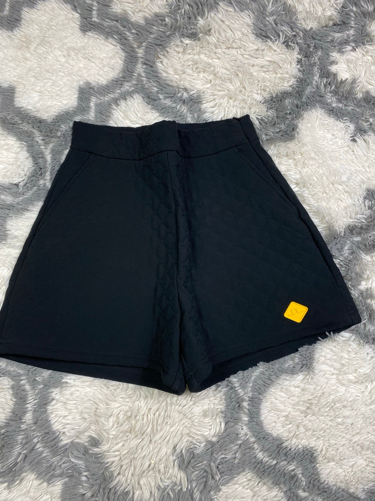 New Without Tags J Lindeberg Women's Poppy Padded Golf Shorts Black 27”