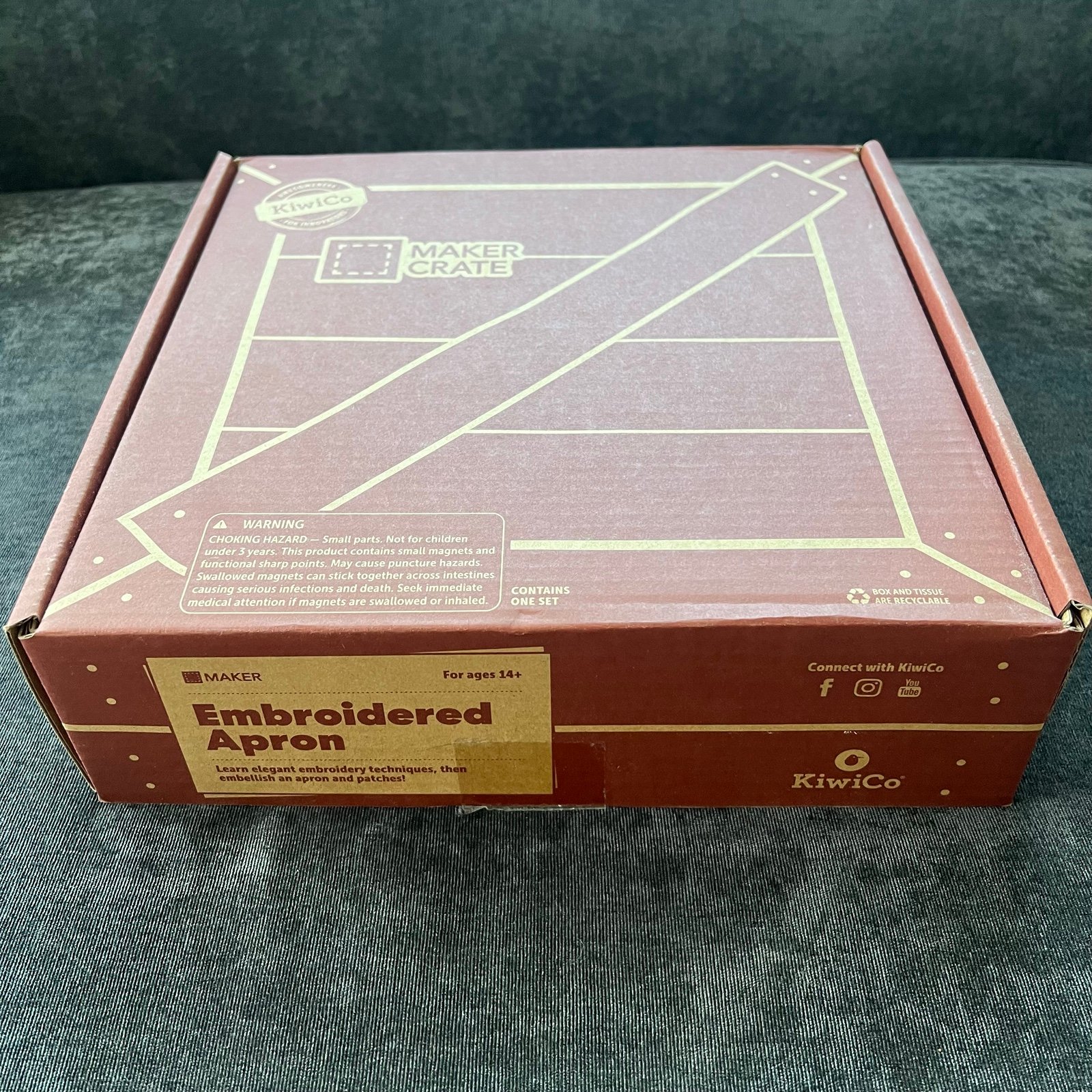 NIB KiwiCo Maker’s Crate- Embroidered Apron