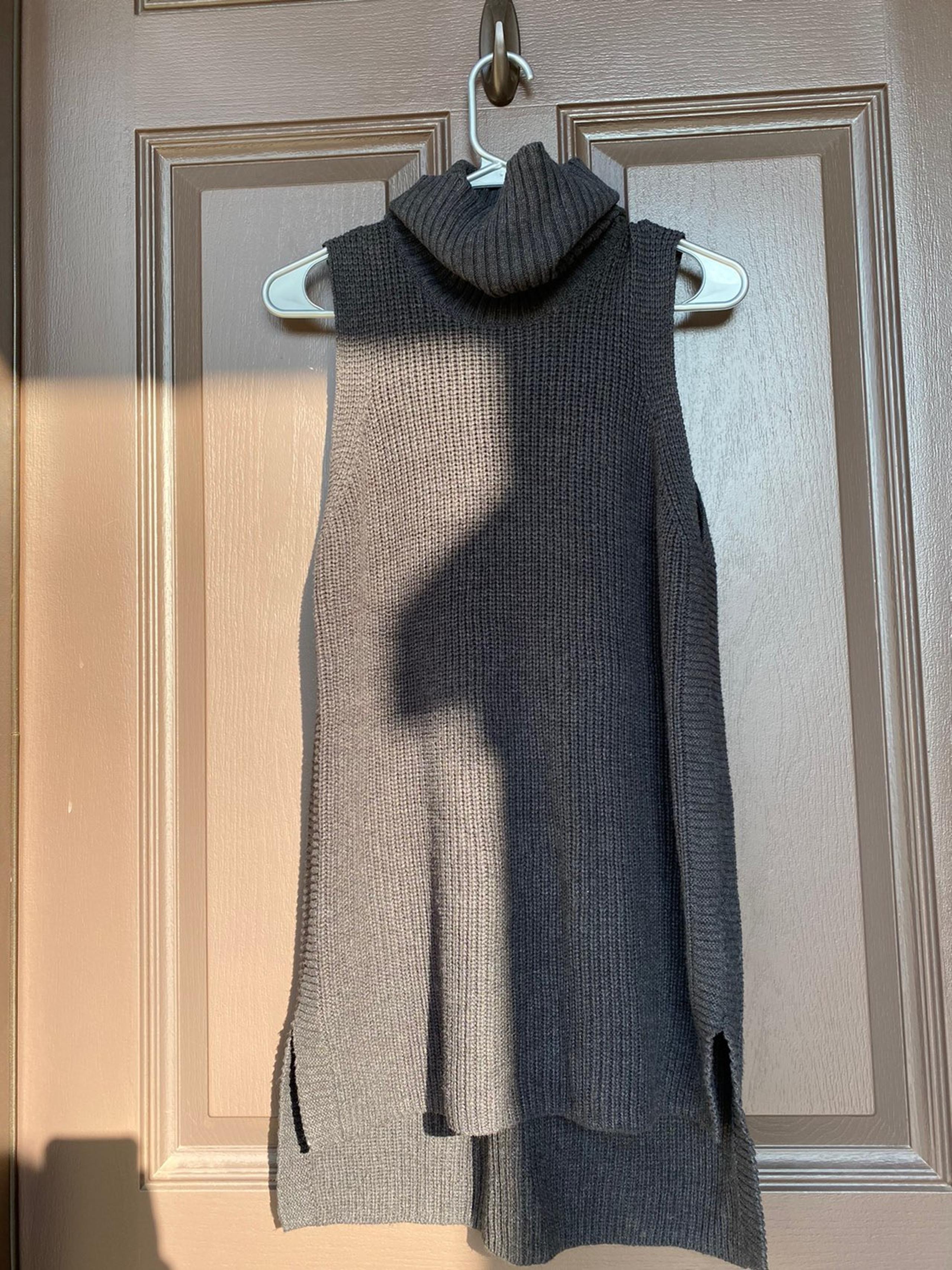 Sleeveless sweater dress