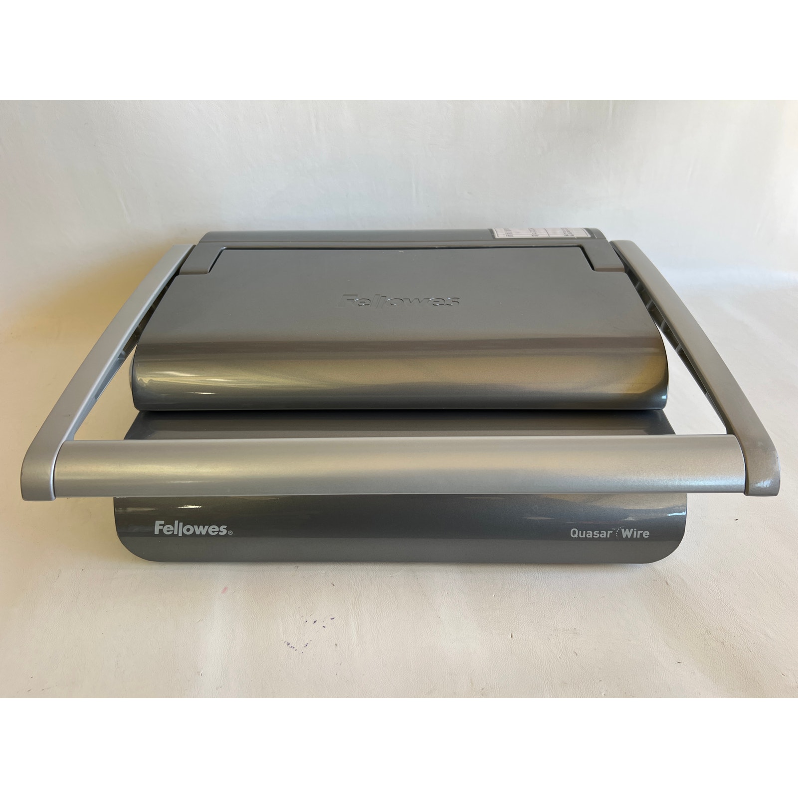 Fellowes Quasar Wire Spiral Binder CRC52174