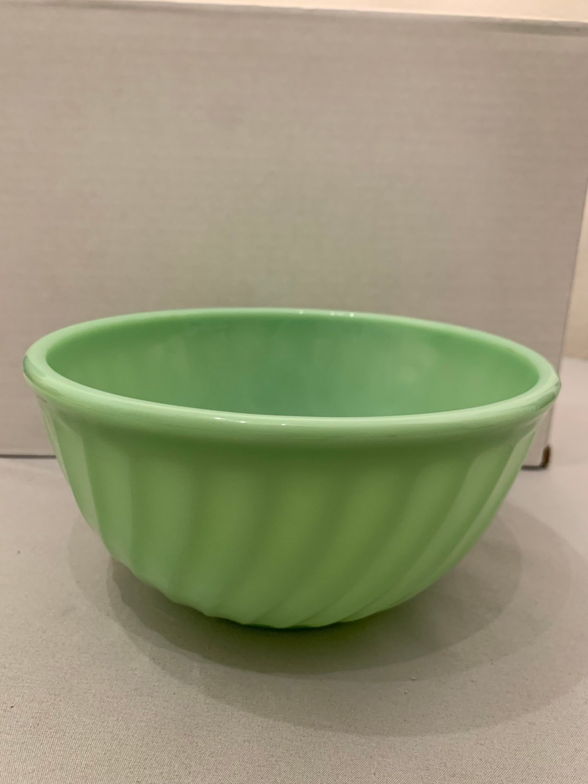 Vintage Fire King Jadeite Swirl 8” Mixing Bowl