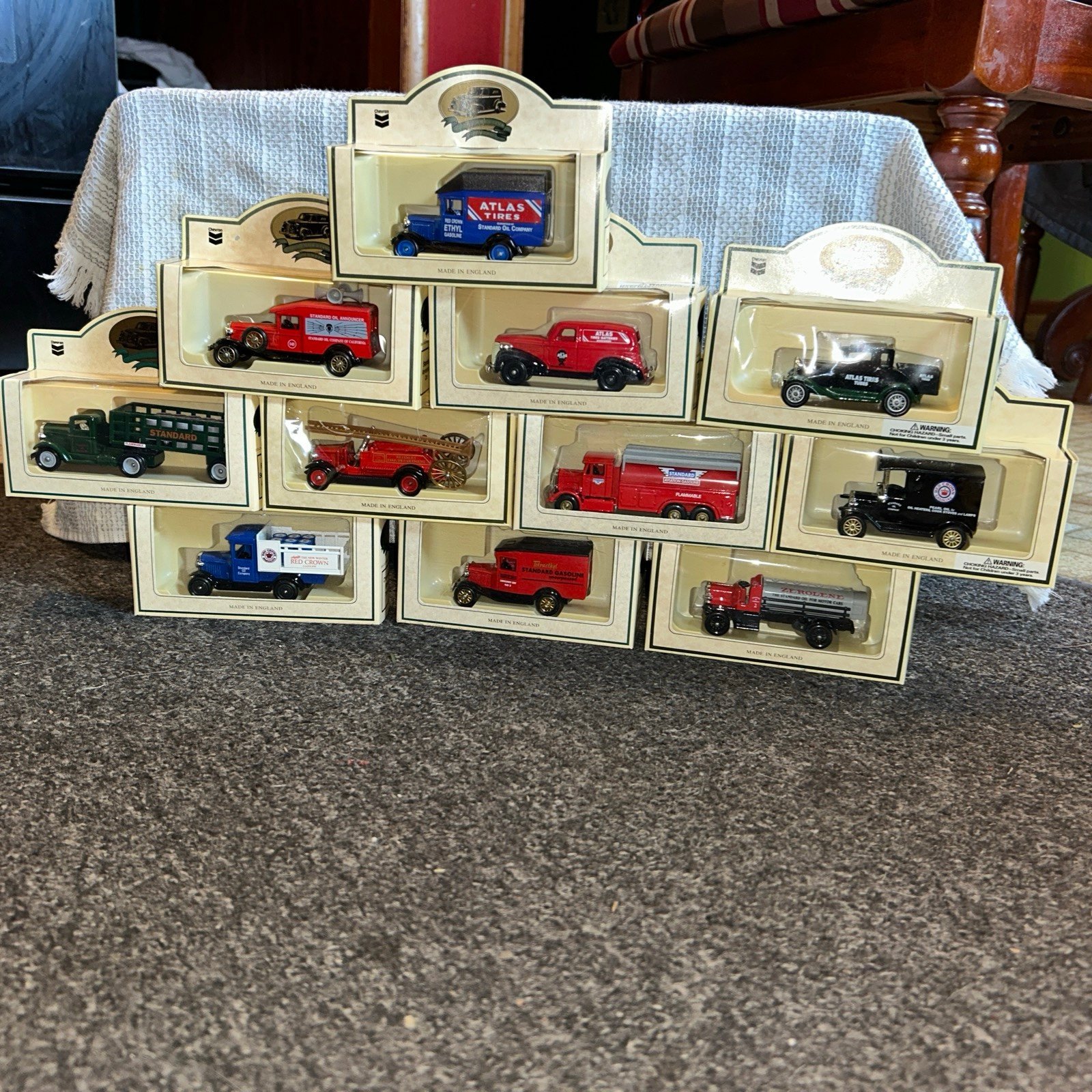 Mixed lot of 11 chevron-Made in England -Die cast metal replica cars