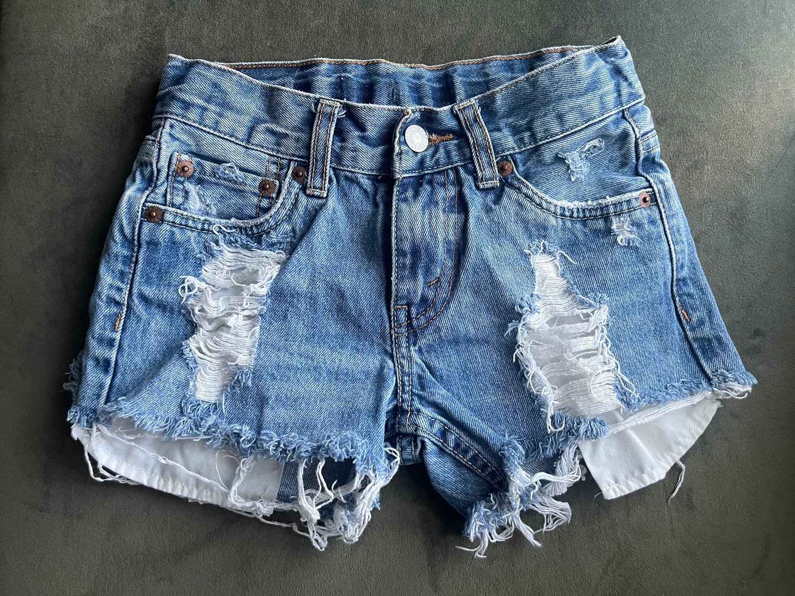 Vintage Levi Cut Off Shorts