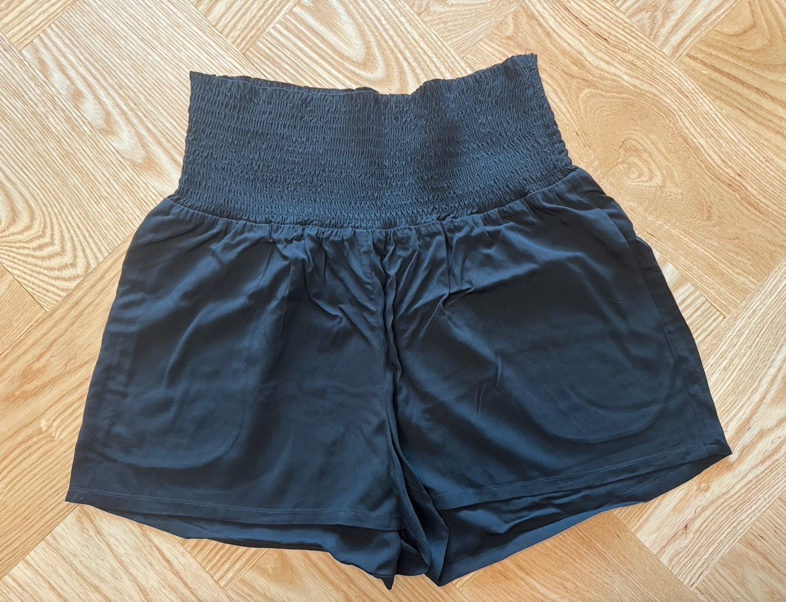 Hatch - The Easy Smocked Short (Size 1)