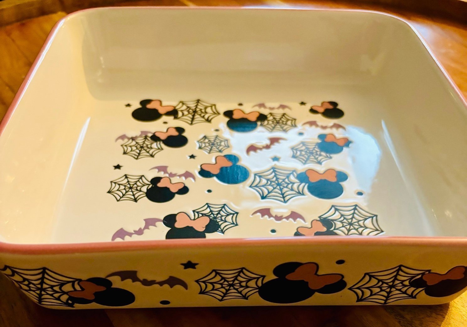 Minnie Mouse Halloween 9x9 Baking Dish