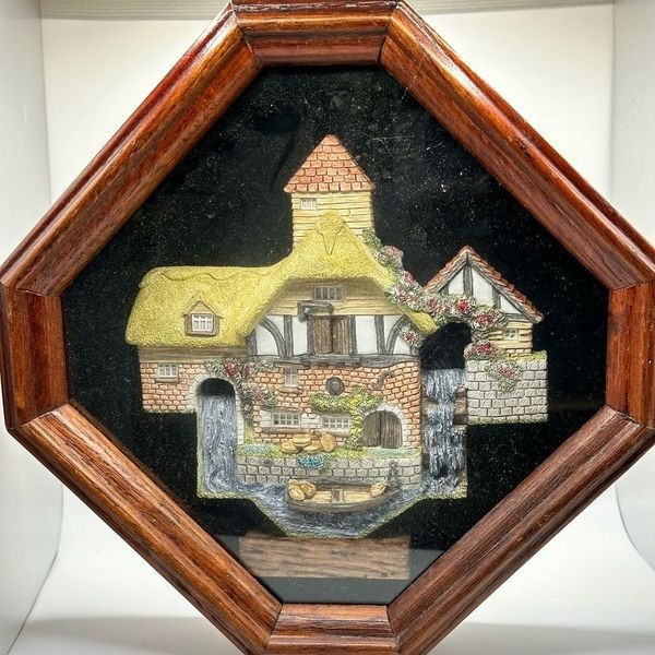 David Winter Pershore Mill Wall Hanging Decor