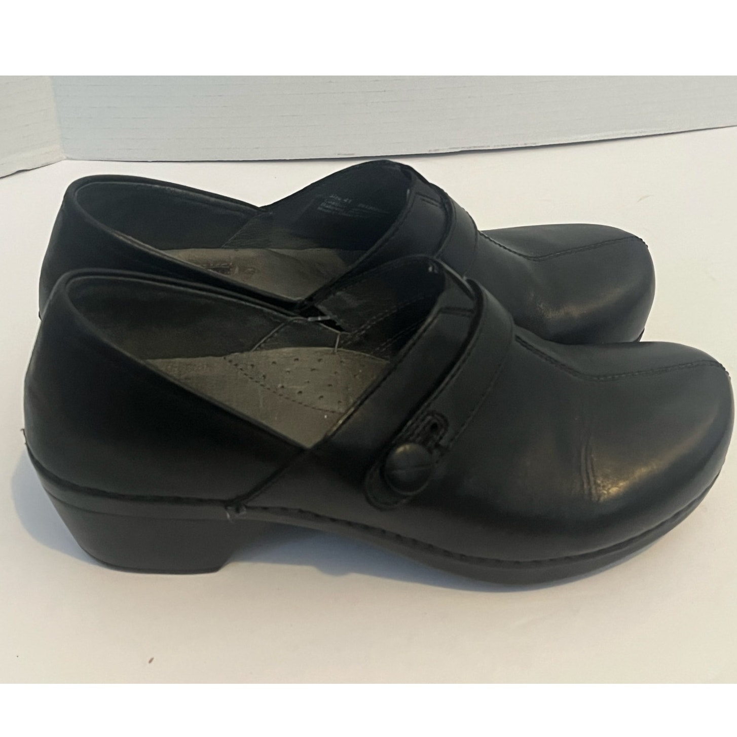 Women's Dansko Black Leather Button Strap Detail Comfort Clogs Size EU 41/ US 10