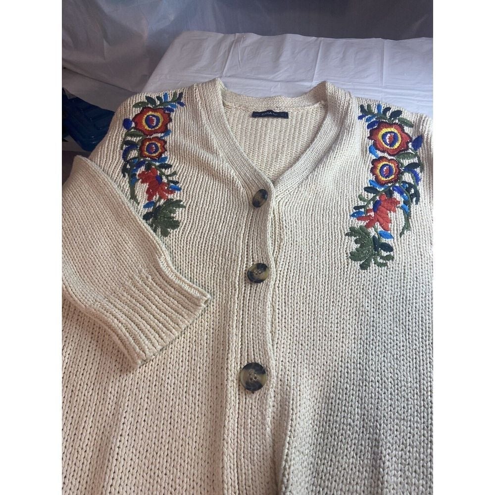 Women's ZARA Knit Cardigan Style Floral Decor Sweater- Size M