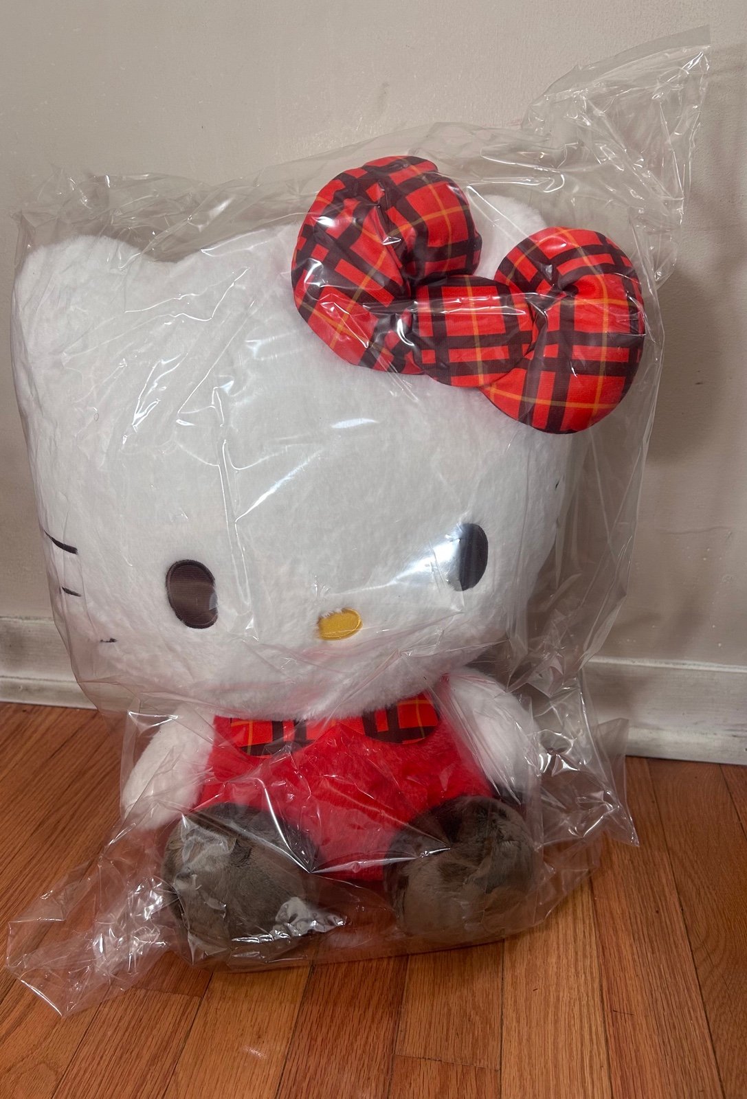 Sanrio x Eikoh Exclusive Check Doll GJ Hello Kitty Prize Plush