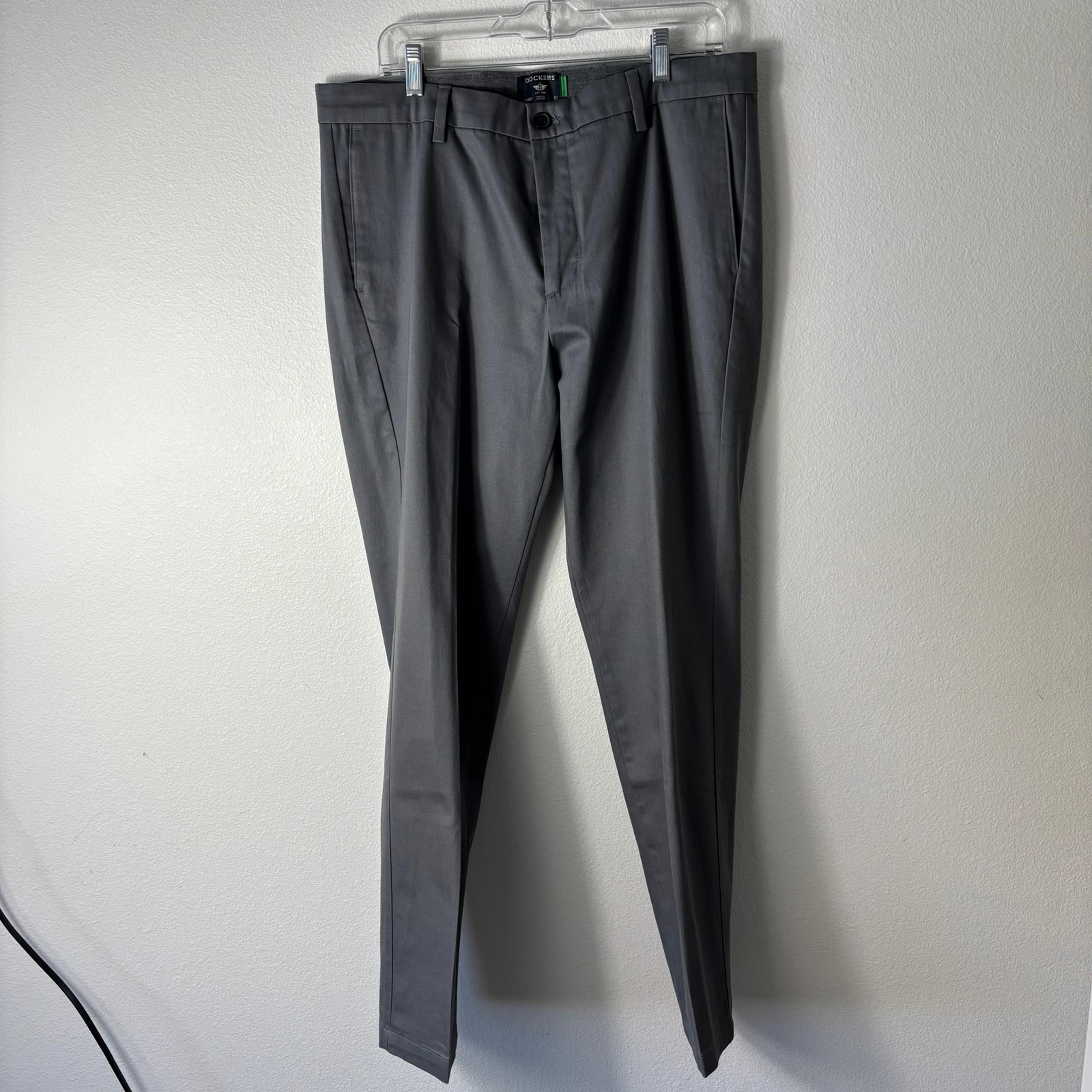 Men's Dockers Dress Gray Pleated Grey Slim Pants size 34