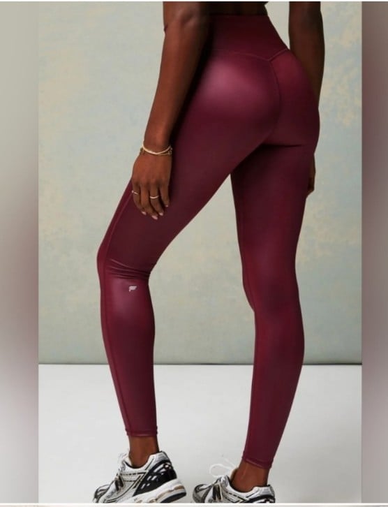 Women's Burgundy Leggings
