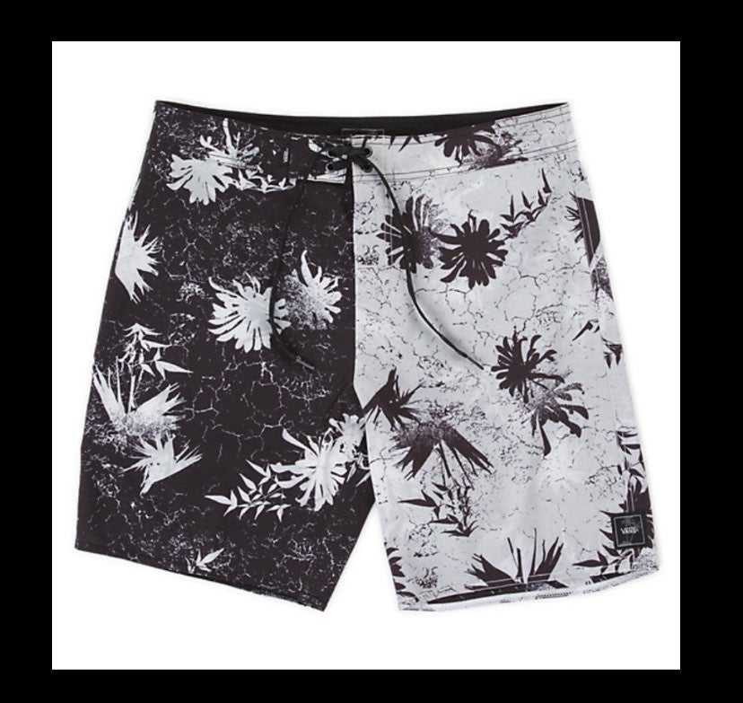 NWT Vans Pavement Floral Boardshorts 36